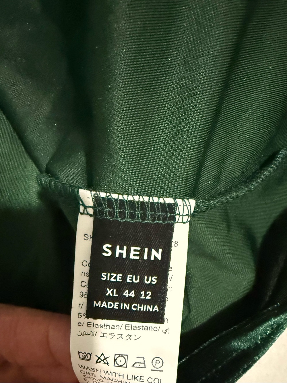 Subcategory classification for dress image